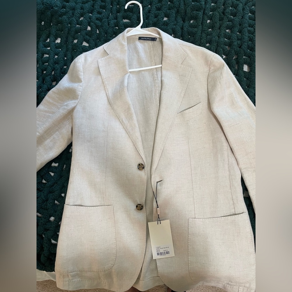 Suit supply blazer, never worn, size 40